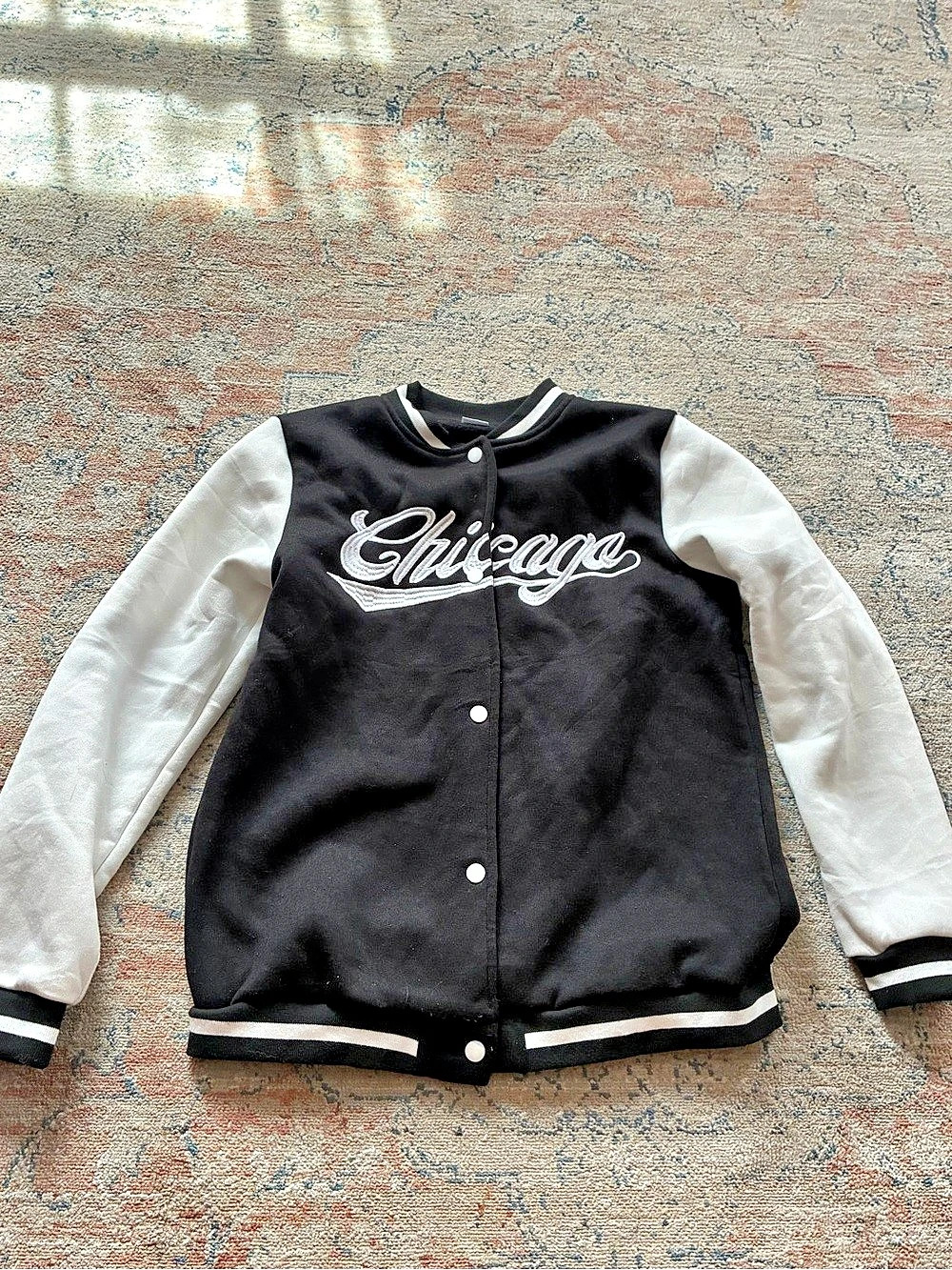 Boys Size 13-14Y Black & White Chicago Jacket